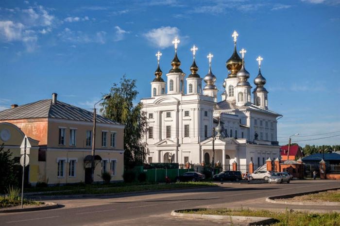 Воскресенский собор